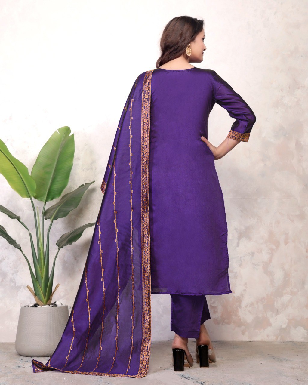 Introducing New Kurti Dupatta & Bottom Set πβ¨